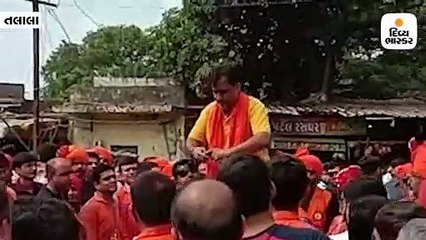 તાલાલામાં ધાર્મિક શોભાયાત્રામાં ભાજપ અગ્રણીએ ફયરિંગ કર્યું