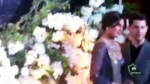 Priyanka Chopra and Nick Jonas can't stop blushing at their Mumbai reception