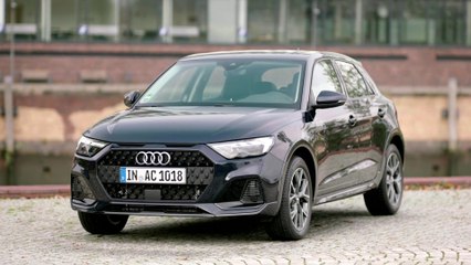 The new Audi A1 citycarver Design in blue