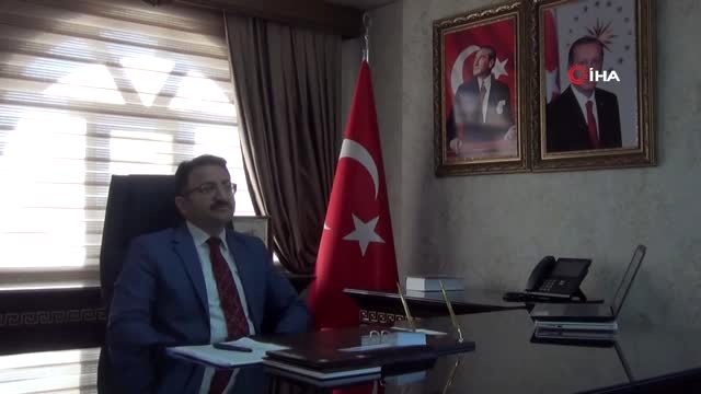 Kızıltepe Belediyesi'ne kayyum olarak atanan Kaymakam Çam göreve başladı