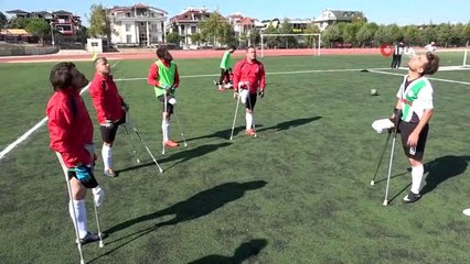 Download Video: Ampute 1. Futbol Ligi Denizli'de yapılan açılış maçı ile başladı