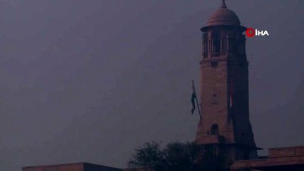 - Hindistan hava kirliliğiyle mücadelede tek-çift plaka uygulaması