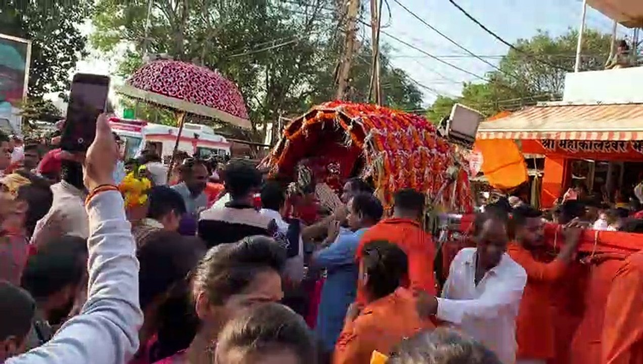 कार्तिक मास की पहली सवारी जय श्री महाकाल