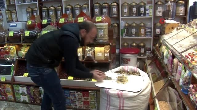 Havaların soğumasıyla bitki çaylarına ve doğal ürünlere rağbet arttı