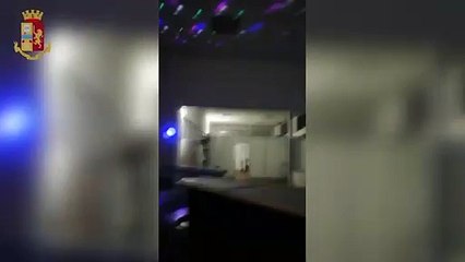 Padova - Festa di Halloween in discoteca abusiva, scatta lo sgombero (04.11.19)