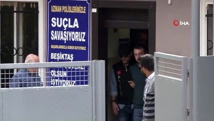 - Beşiktaş'ta özel halk otobüsünün durağa dalması sonucu 1 kişinin hayatını kaybettiği, 12 kişinin...