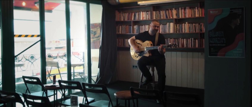 Caner Ünal - Kırgınım Sana Hayat