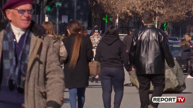 Report TV -45% e shqiptarëve janë larguar në 7 vitet e fundit, këto janë katër shkaqet kryesore