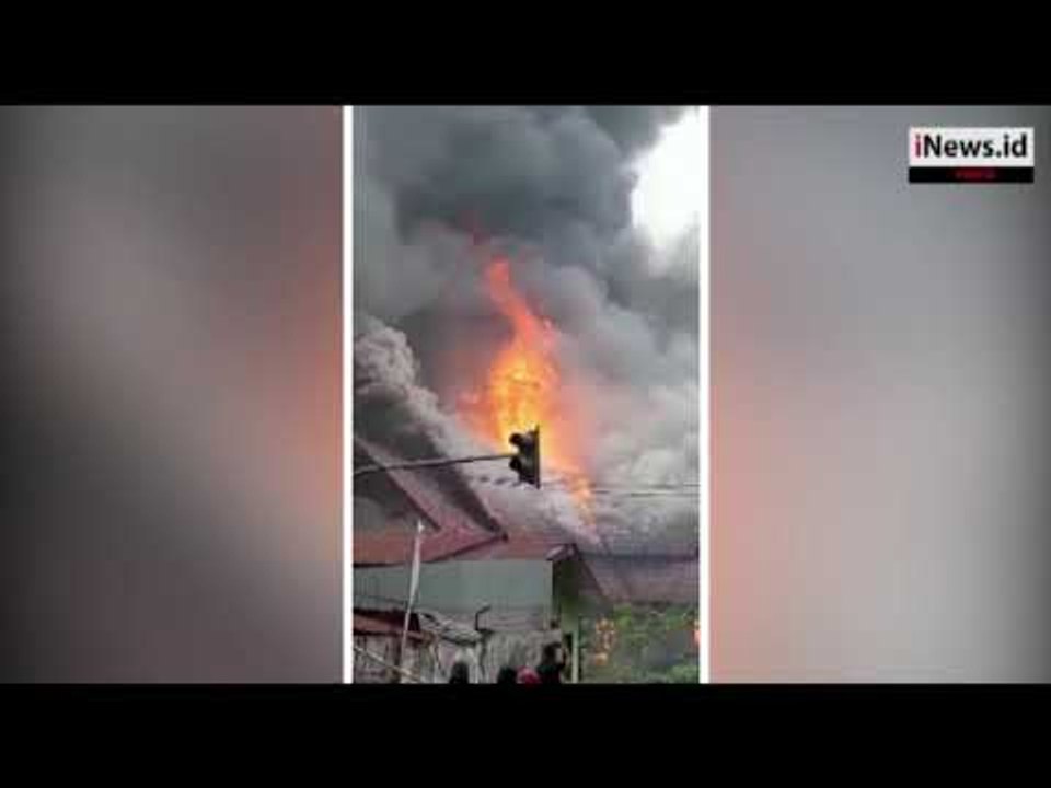 Sejumlah Jalan Utama di Manokwari, Papua Barat...