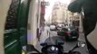 Course-poursuite incroyable entre un scooter et la police dans les rues de paris