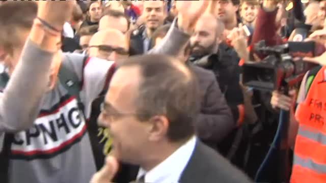 Protestas contra el Rey y acoso a los invitados de los Premios Princesa de Girona