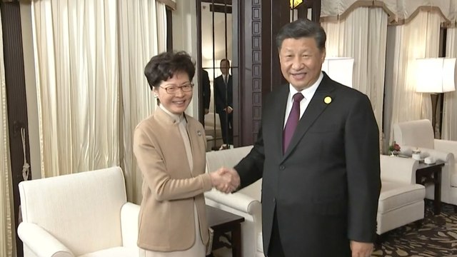 Chinese President Xi Jinping meets Hong Kong leader, lends support amid protests