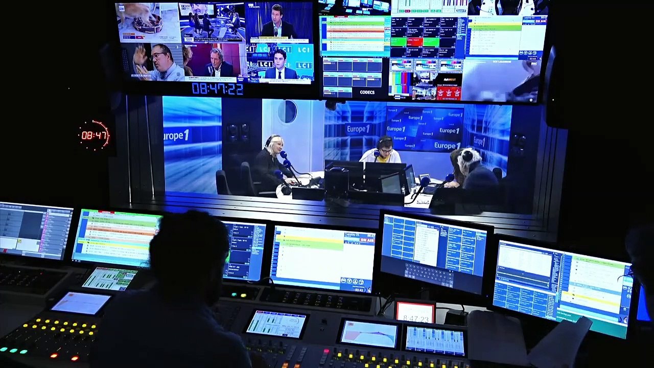 Nicolas Sarkozy, spécialiste littéraire : "Le prix Goncourt et le Prix de l'Arc de Triomphe, c'est différent !" (Canteloup)