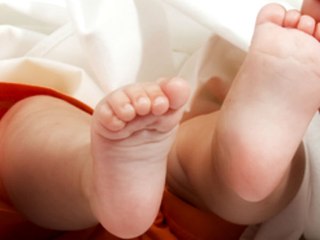 விழுப்புரத்தில்  பச்சை குழந்தையை அடித்து கொன்ற தந்தை