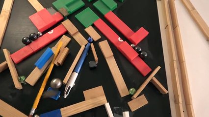 La fascinante vidéo d'une machine de 'Rube Goldberg' qui a du prendre un temps fou à préparer