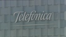 Telefónica reduce un 50,6% su beneficio hasta septiembre por el plan de bajas