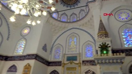 Tbmm başkanı şentop, tokyo camii ve yunus emre enstitüsü'nü ziyaret etti