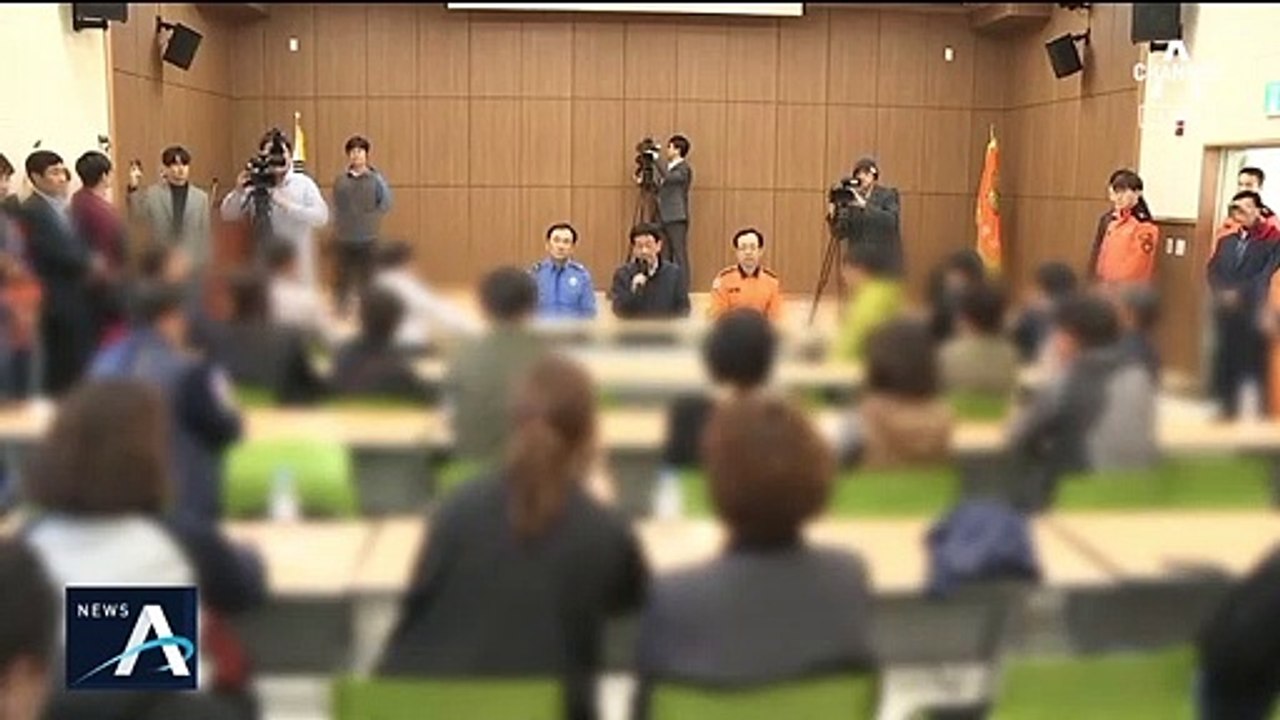 행안부 장관 만난 실종자 가족들…진척 없는 수색에 울분