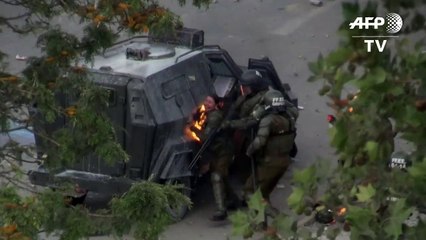 Chile tem manifestação multitudinária e caos