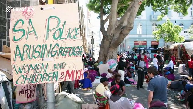 Hundreds of refugees in South Africa protest over relocation delays