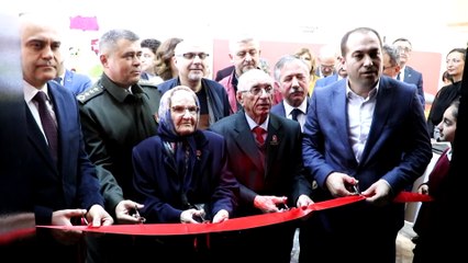 Öğrenciler uzayı ve bilimi okul koridorunda öğreniyor - EDİRNE