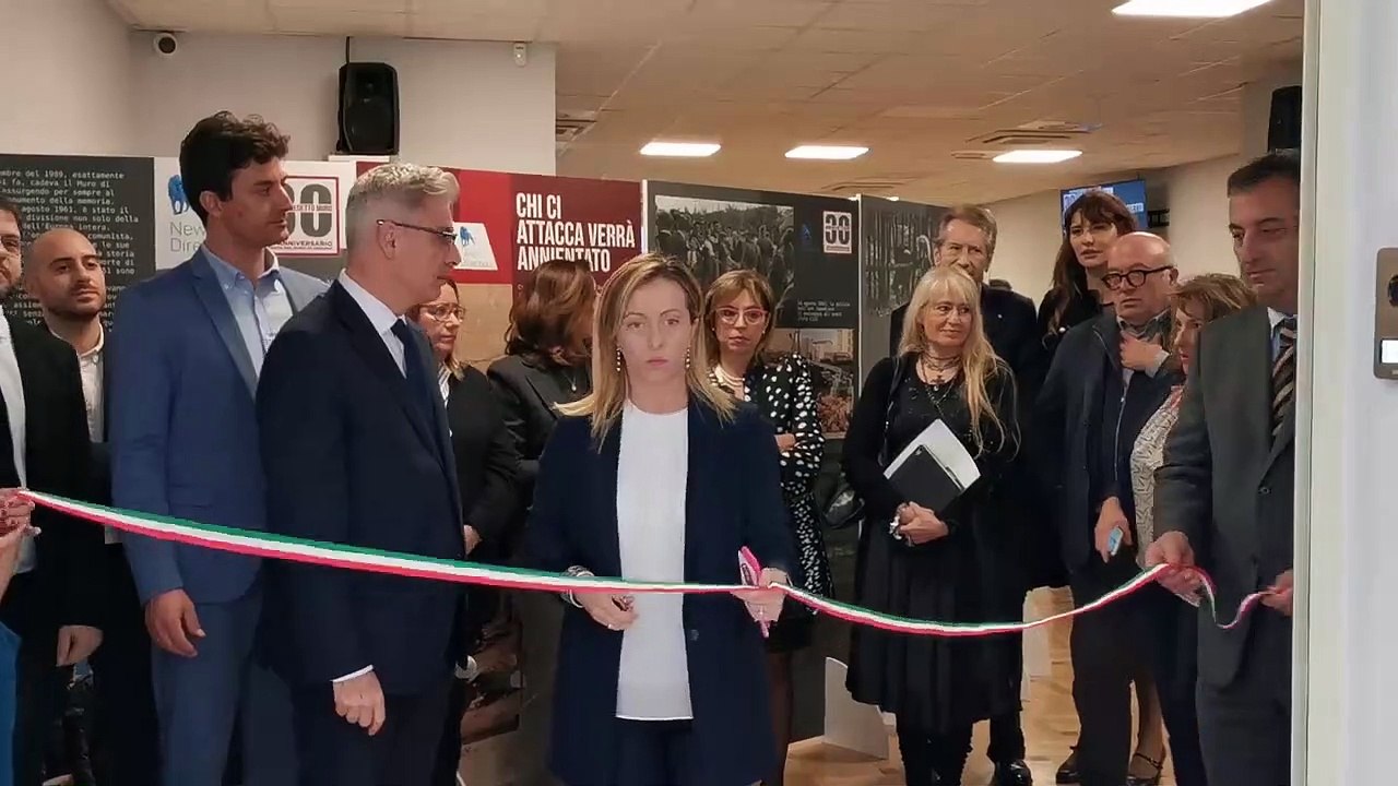 Meloni inaugu mostra per il 37^ anniversario della caduta del muro di Berlino (05.11.19)