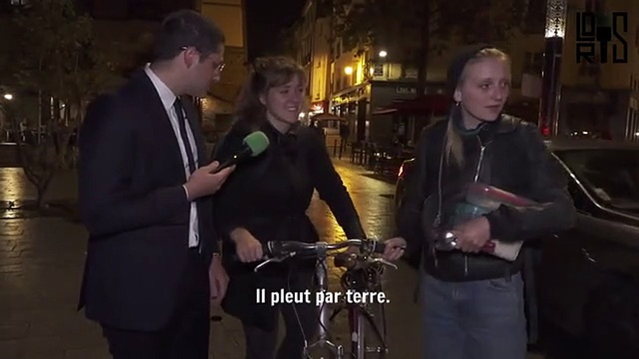Une fille fait un « frout » pendant un micro-trottoir (Loris Giuliano)