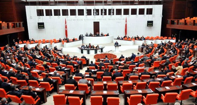 TBMM'de gergin dakikalar! AK Parti ile CHP arasında 'dangalak' tartışması