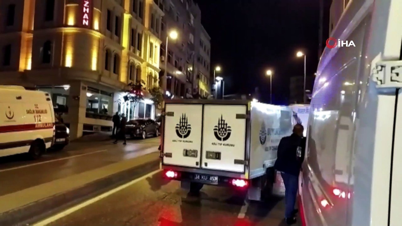 Fatih’te bir evde 2'si kadın 4 kişinin cesedi bulundu