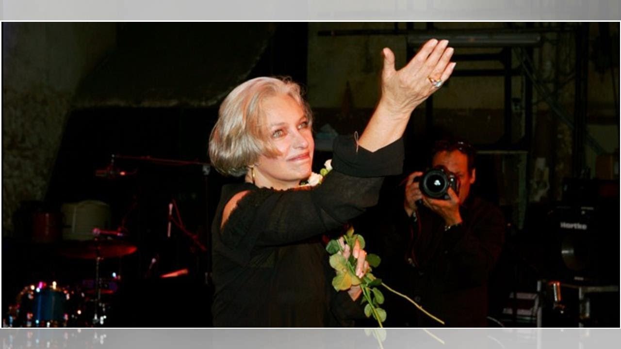 Obsèques de Marie Laforêt : Laurent Ruquier, Francis Lalanne, Géraldine Nakache... de nombreuses per