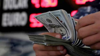 هل يصنع المال السعادة والمكانة؟