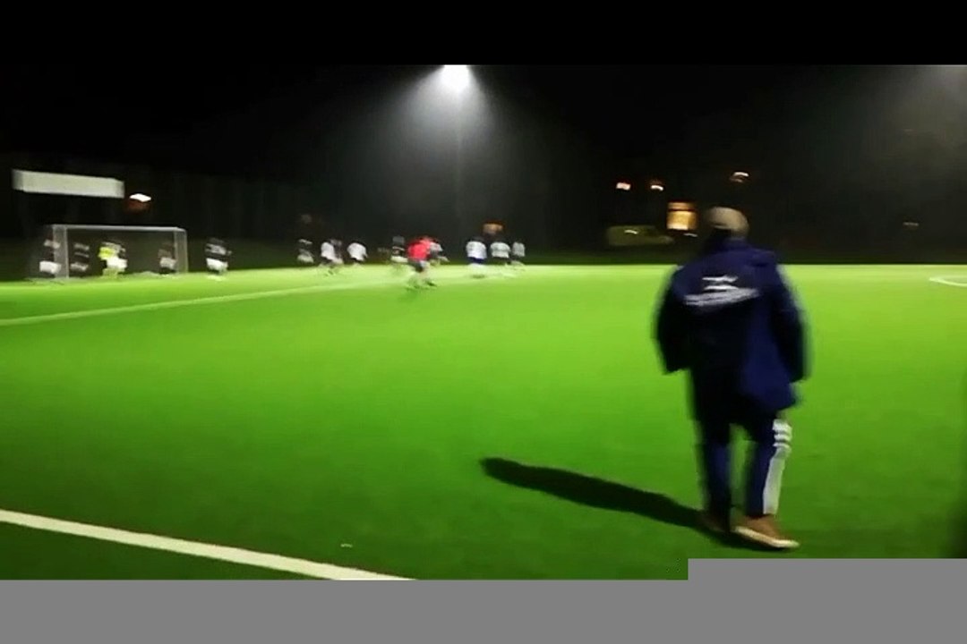 Joe Warmbier trifft für 'Dasse' II zum 4:4 in der Nachspielzeit