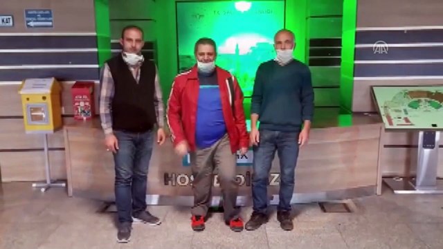 Sağlık çalışanları lösemiye dikkati çekmek için maskeyle klip hazırladı - KARS