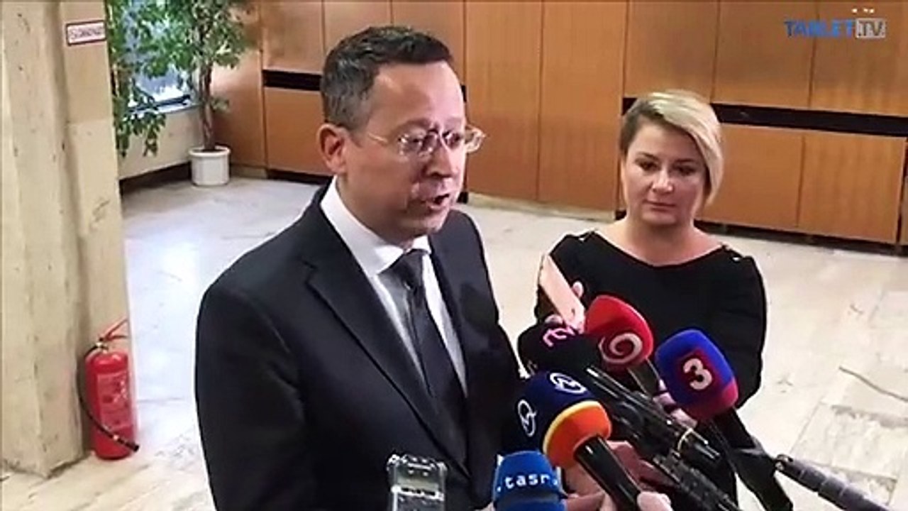 ZÁZNAM: Brífing ministra financií L. Kamenického