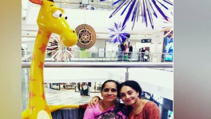 Pearle Maaney Mother In Law Birthday Celebration(Malayalam)