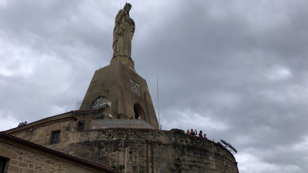 Donostia-San Sebastian  | ⛪ Monte Urgull Jésus - Donostia surf TV