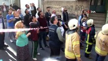- Fatih’te korkutan yangın- Binada mahsur kalan 1’i çocuk 18 kişi kurtarıldı- Dumandan etkilenen çocuk pencereye çıkarak kurtarılmayı bekledi