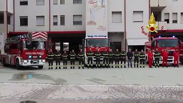 Vigili del fuoco morti ad Alessandria, l'omaggio dei colleghi di Roma (05.11.19)