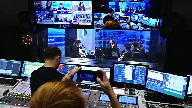 Le navigateur Yvan Bourgnon et Manou, chanteur du groupe Elmer Food Beat, sont les invités de La France Bouge