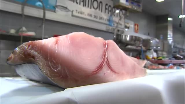 Sanidad eleva a los 10 años la edad recomendada para consumir algunos pescados