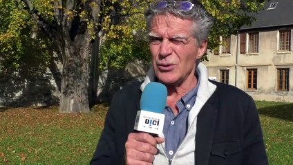 D!CI TV : à Embrun on recycle les feuilles après les avoir ramassées