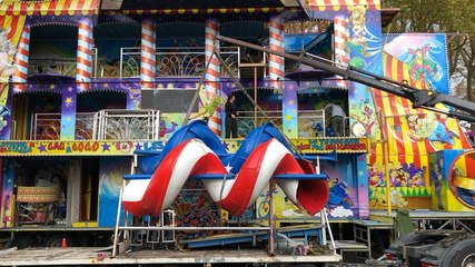 La foire Saint-Martin en plein montage !