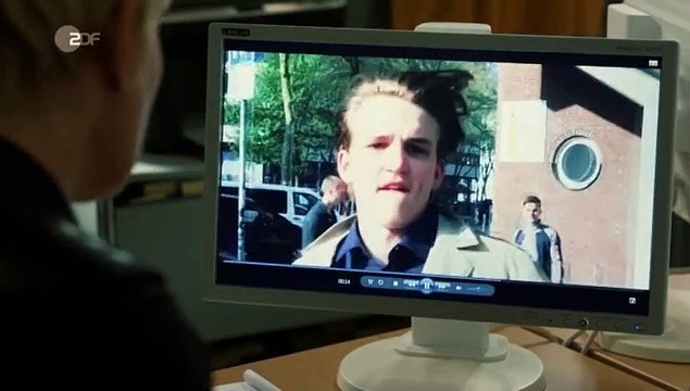 Notruf Hafenkante (323) Staffel 13 Folge 21 - Auf der Straße