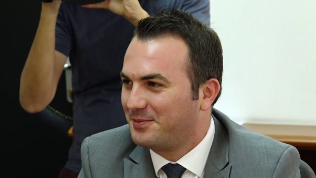 СОНК утре одлучува дали во понеделник ќе почне генерален штрајк