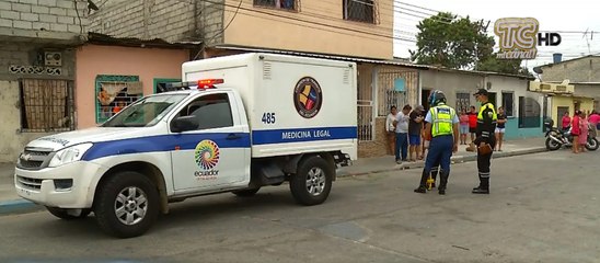 Adulto mayor fue encontrado sin vida frente a su casa
