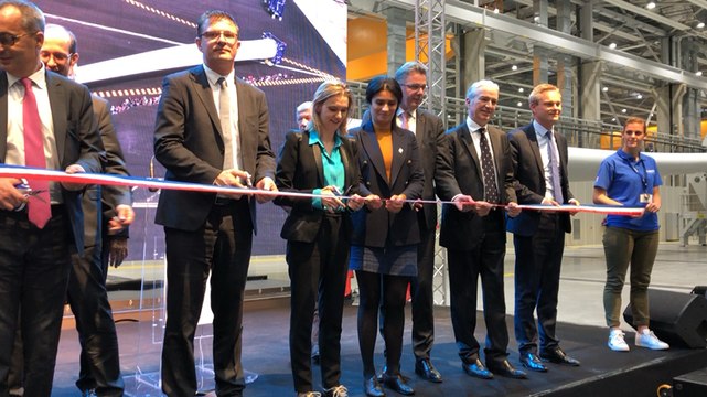 Inauguration de LM Wind Power, fabricant de pales géantes d’éoliennes