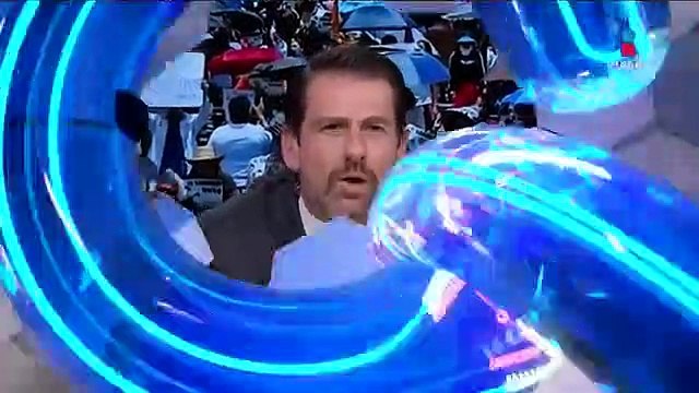 Fifís salen a marchar ¡en sus autos!