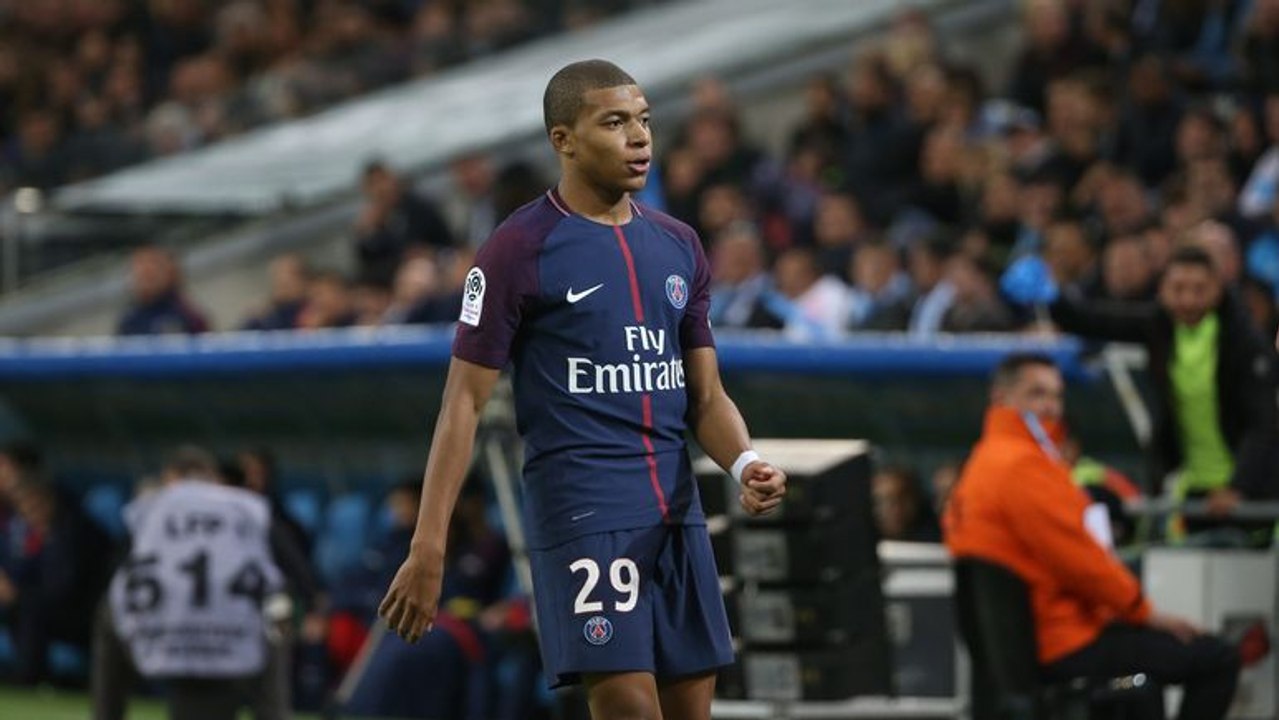 Paris SG, Real Madrid : Leonardo tape du poing sur la table pour Kylian Mbappé