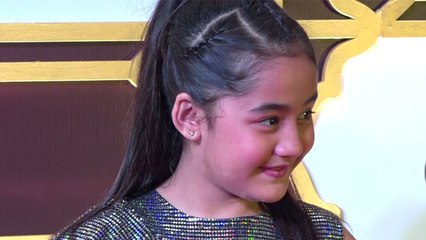 Kulfi Kumar Bajewala fame Aakriti Sharma looks cute at award show | FilmiBeat