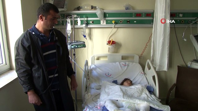 Oyun oynayan küçük çocuk tandıra düşerek feci şekilde yandı